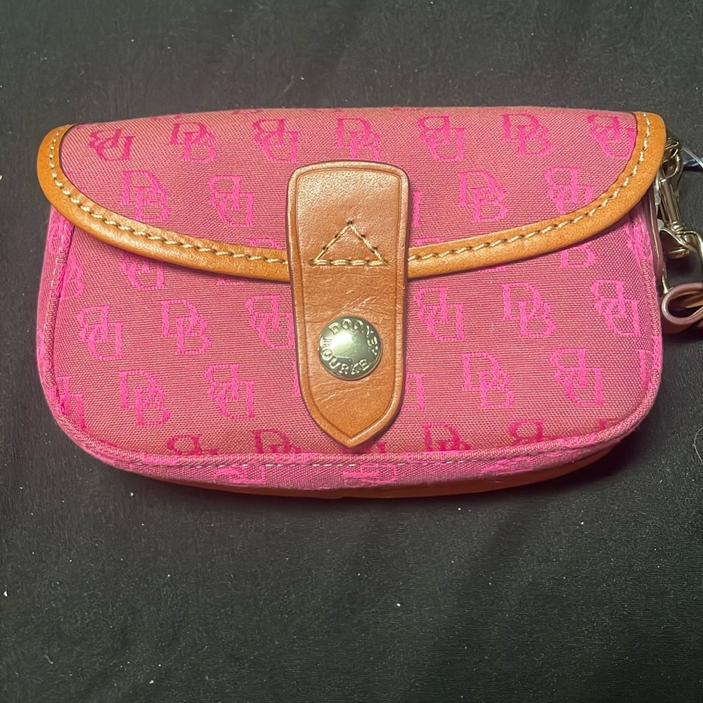 New with tags Dooney and Bourke flap wristlet